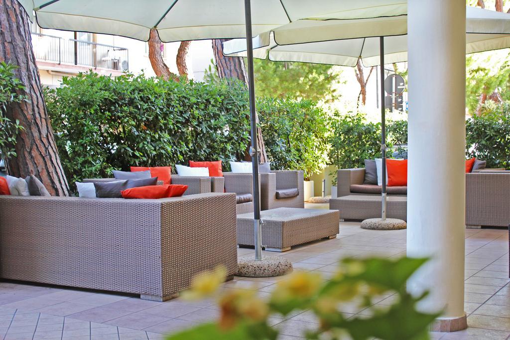 Hotel New Primula Rimini Buitenkant foto
