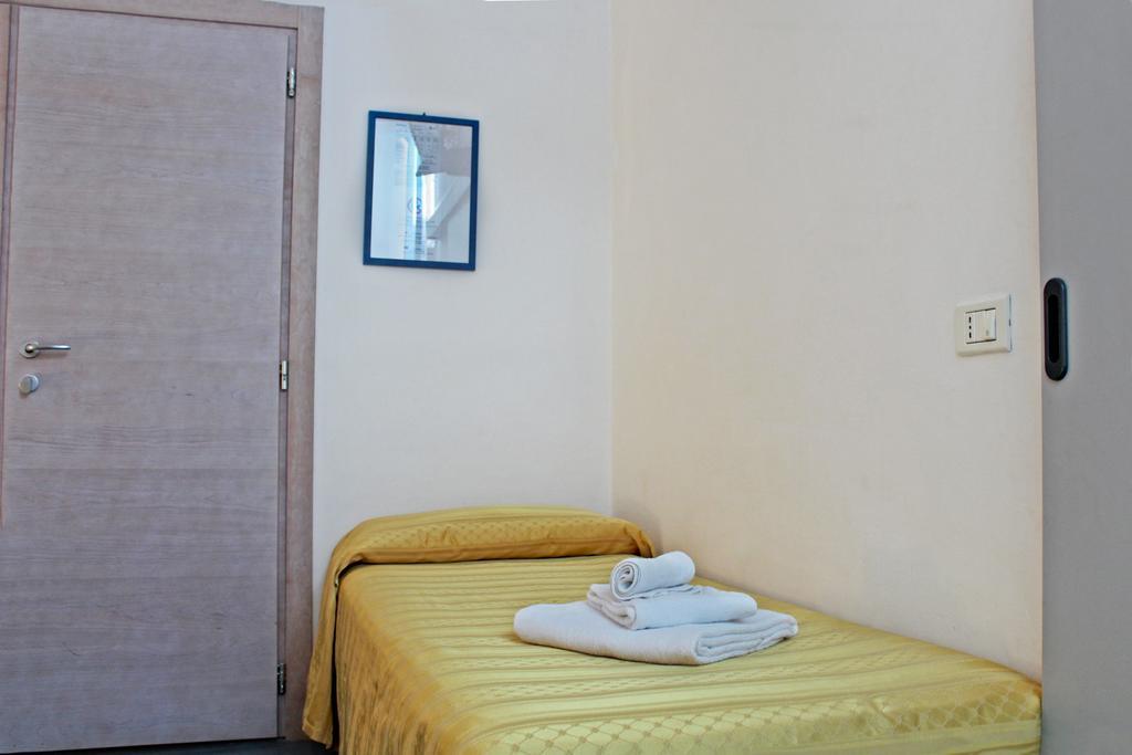 Hotel New Primula Rimini Buitenkant foto